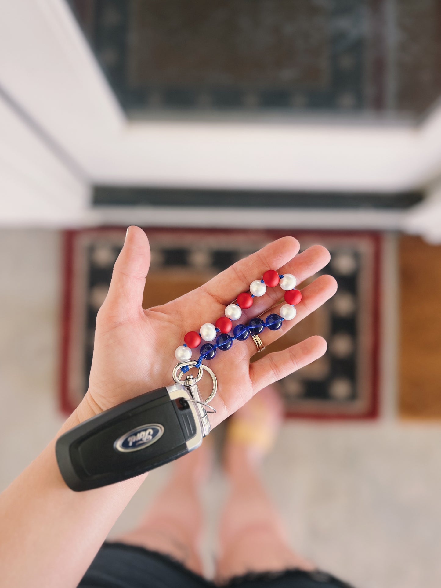 DIY Red, White & Blue Keychain Bracelet KIT + Tutorial